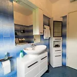 Apartman Domy Daire