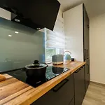 Apartman Domy *