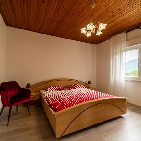Appartement Apartman Domy